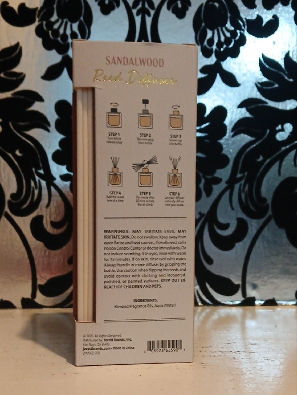Sandalwood Reed Diffuser - Picture 3 of 3
